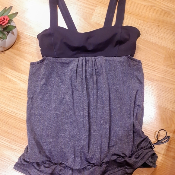 lululemon top size 6 - Picture 10 of 15